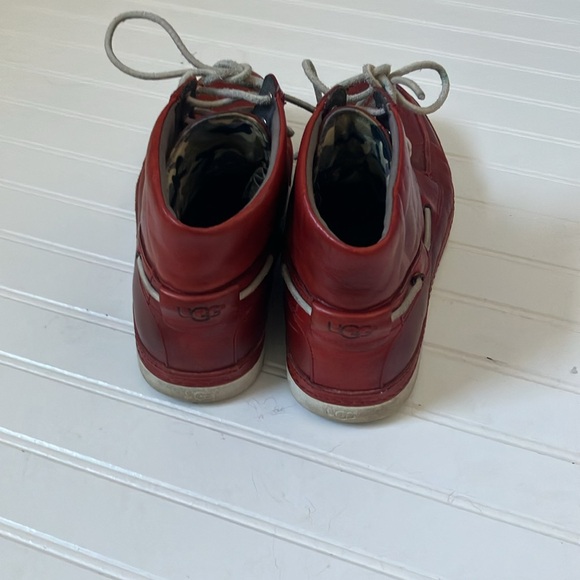 Ugg Bayne Men's Red Leather High-Top Shoes: Size 11 - Picture 3 of 10